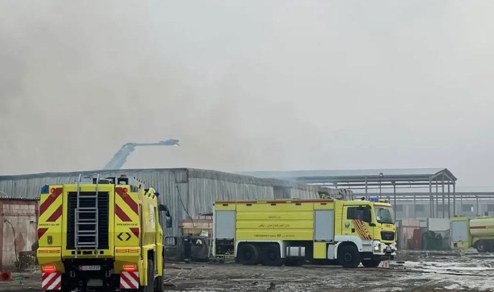 Abu Dhabi Firefighters Put out Blaze after Factory Gas Explosion | Kataeb