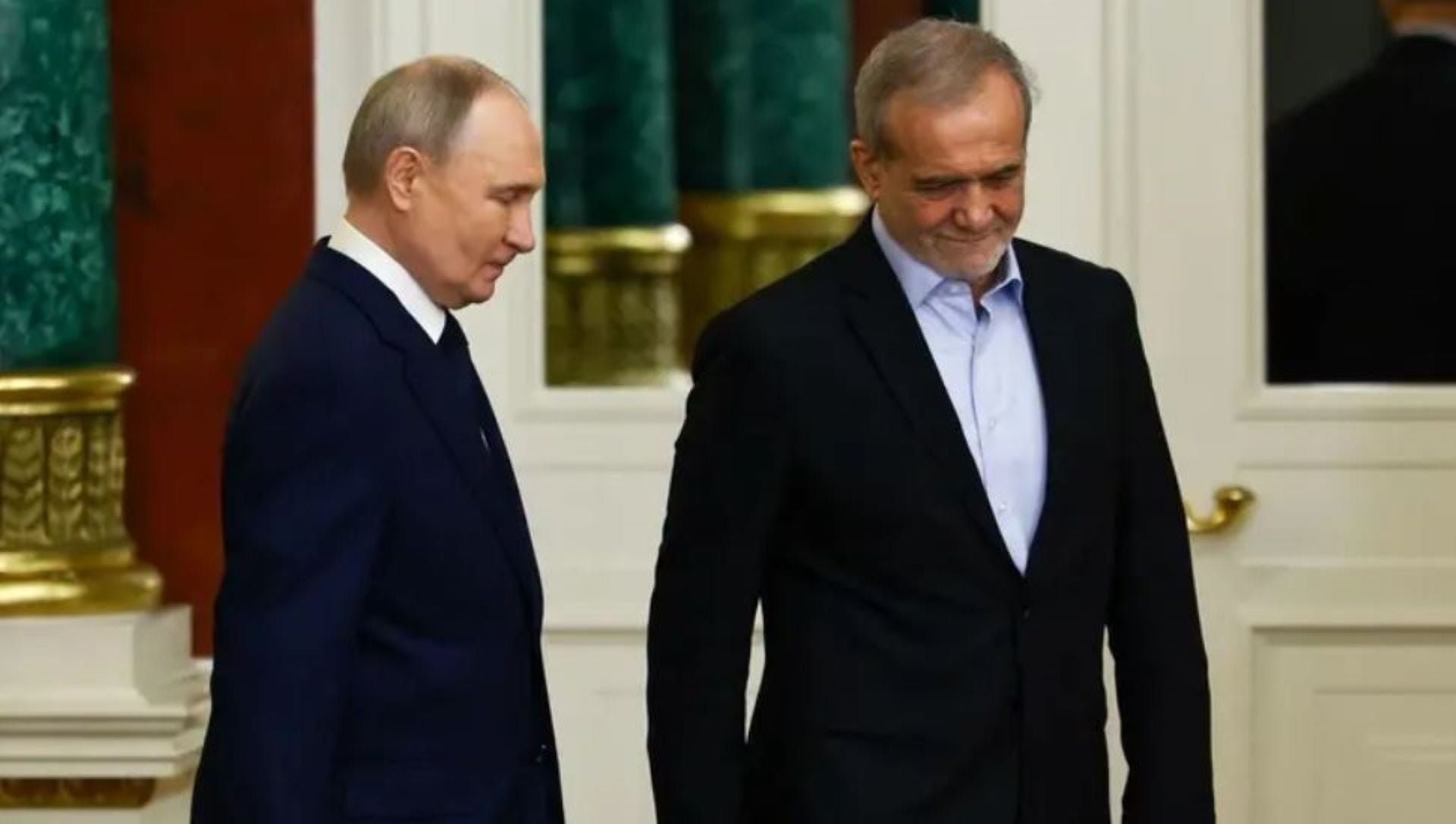 Pezeshkian to Putin: The region is capable of solving its problems independently of America