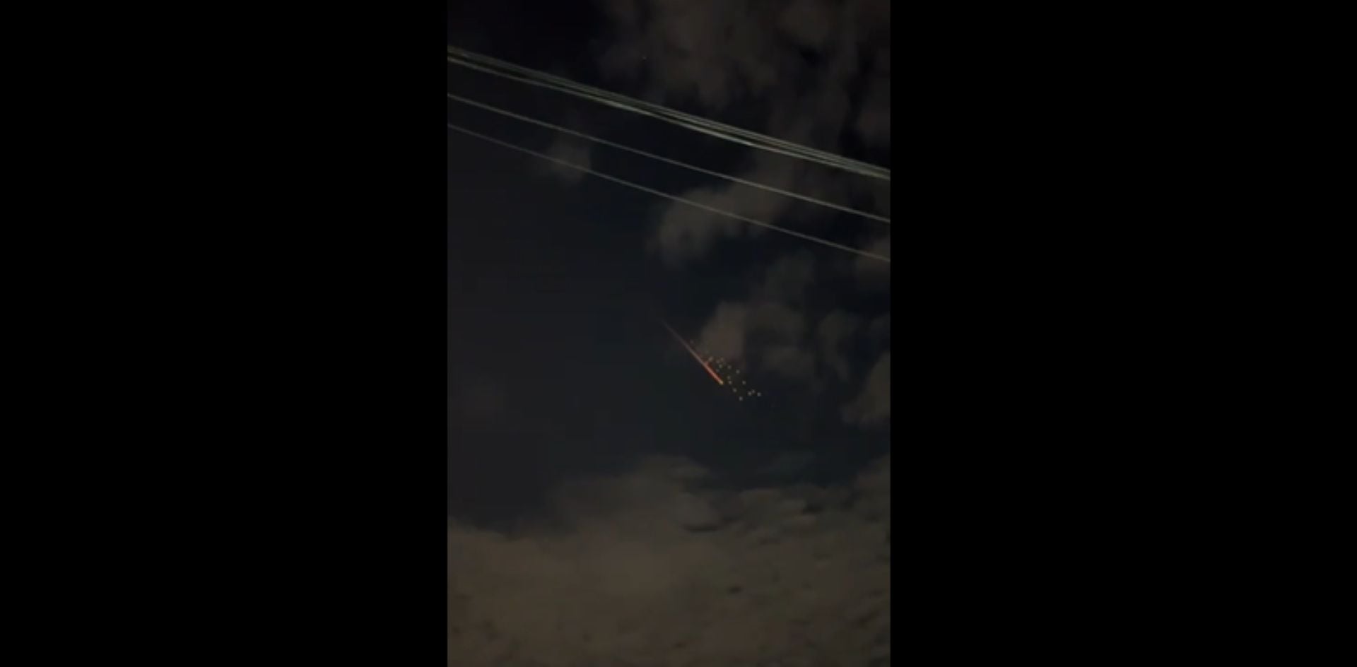 بالفيديو - موجة تاسعة من الضربات الايرانية على تل أبيب واهداف اميركية... واسرائيل تمدد حالة الطوارئ