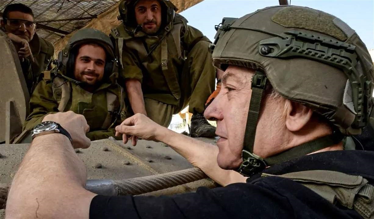 نتنياهو يوعز لجيشه بشن هجمات قوية على أهداف لحزب الله