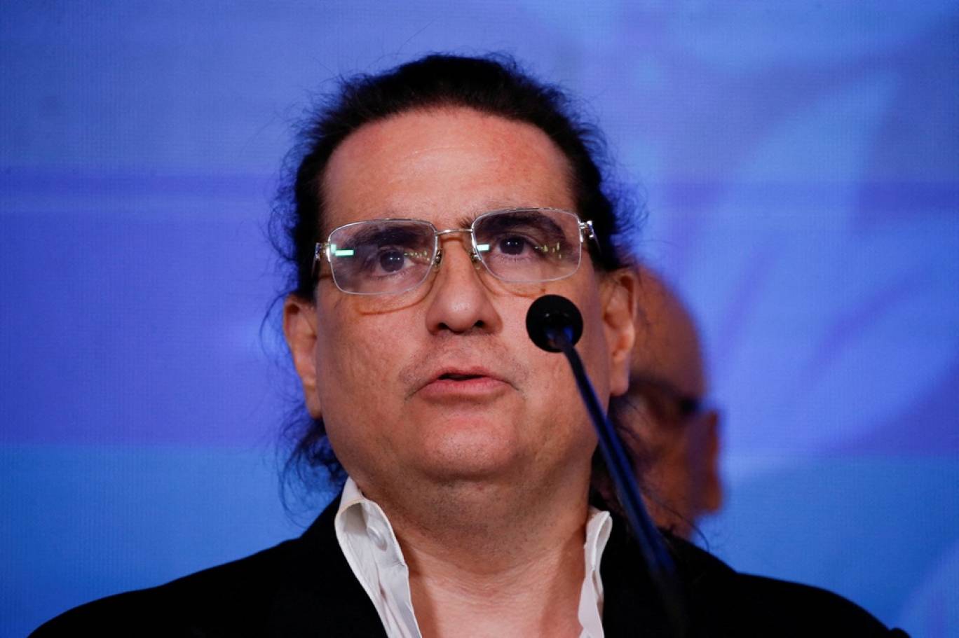 شريك تجاري مع شبكات حزب الله في فنزويلا...سقوط أليكس صعب!