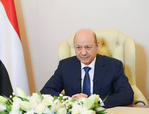 العليمي يعلن انطلاق العمليات العسكرية ضد الحوثي لاستعادة أراضي اليمن
