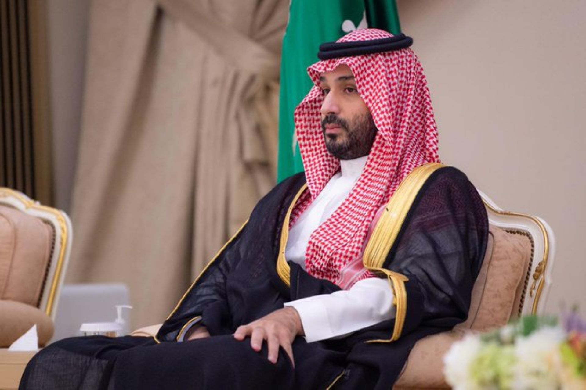 بطلب من الرئيس عون...ولي العهد السعودي يوجه باستئناف صادرات لبنان إلى المملكة