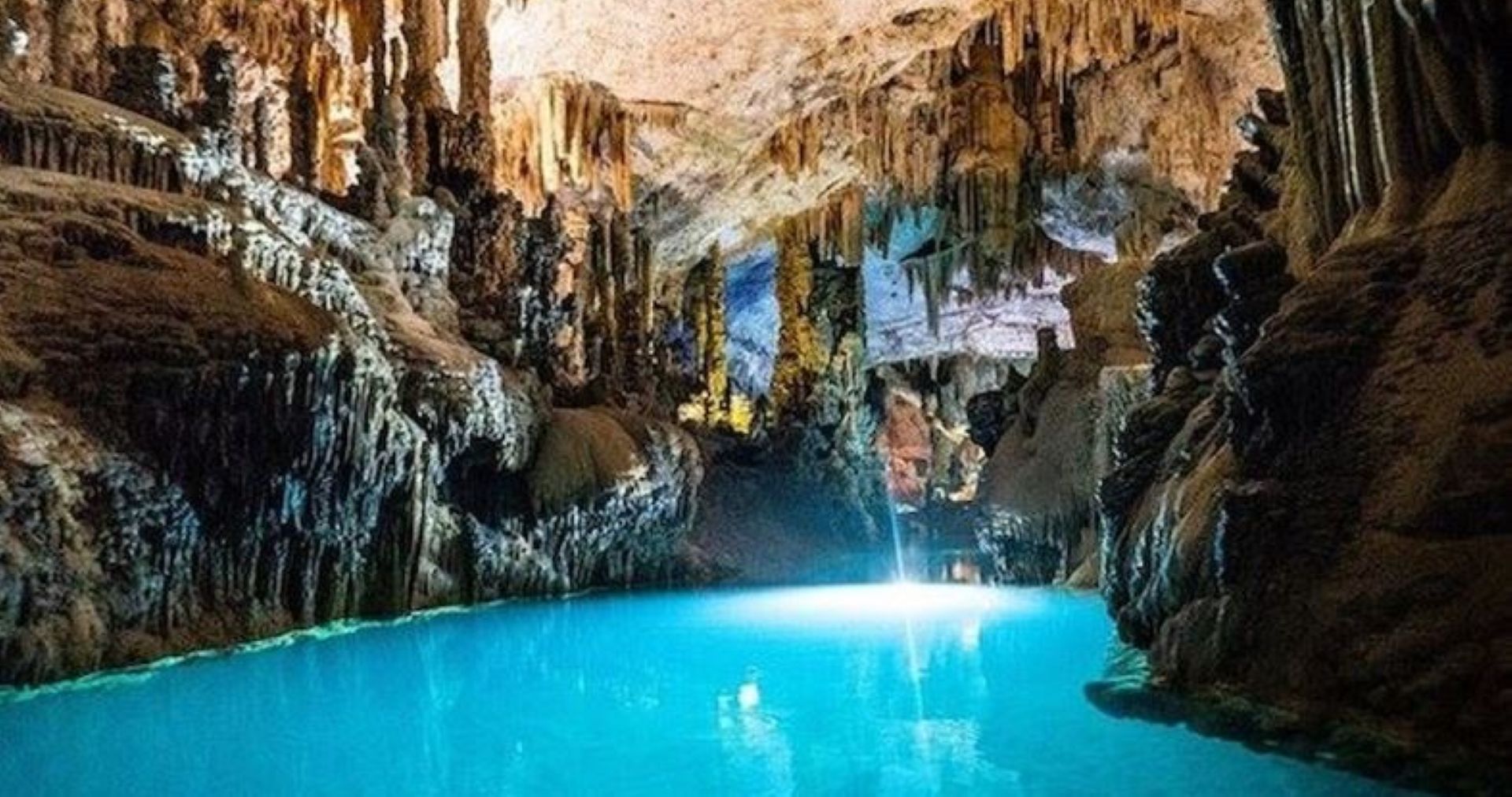 إقفال مغارة جعيتا بصورة مؤقتة وتدابير بحق المخالفين