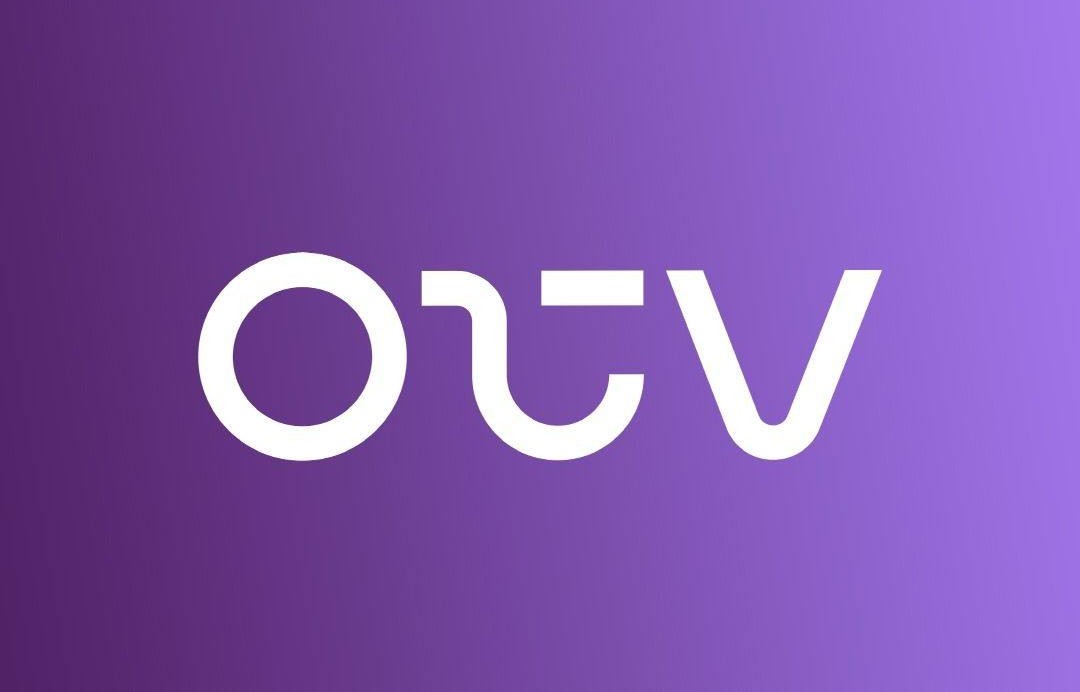 بالصورة- مذيعة الـotv تخلع الحجاب!