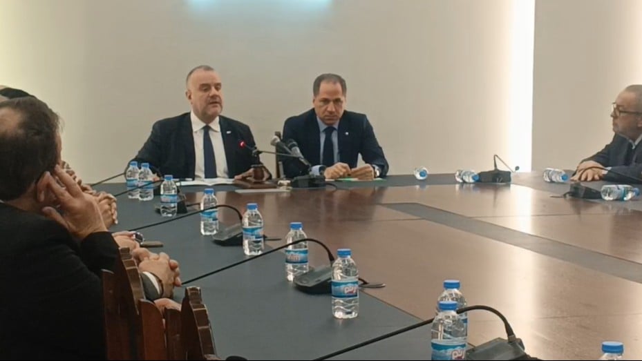 أديب عبد المسيح ينضم الى كتلة الكتائب...الجميّل: النضال الذي نخوضه وطني بوجه ميليشيا مسلحة تأتمر بإيران والمعركة ليست طائفية