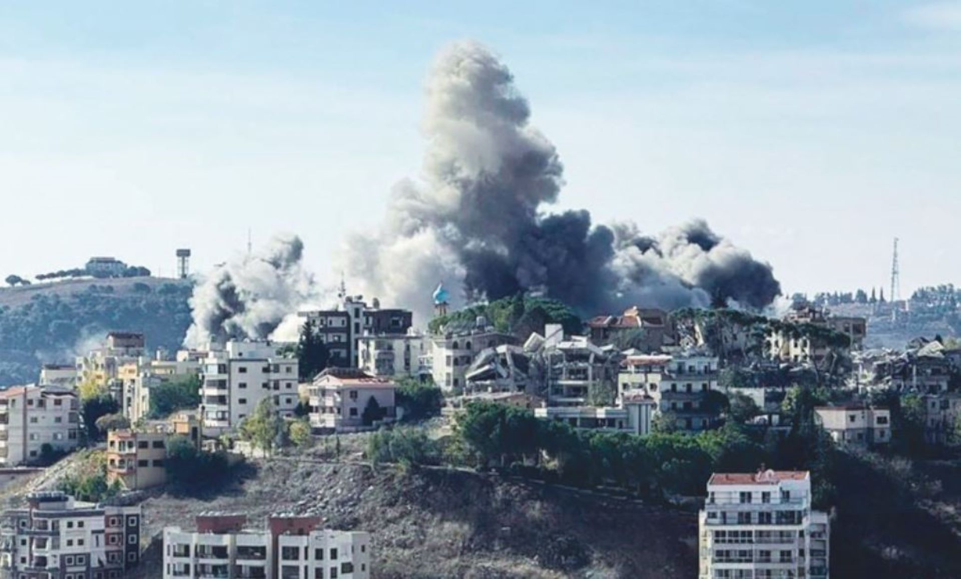 تهديد إسرائيلي للبنان: فكِّكوا "الحزب" وإلا نقصف بيروت!