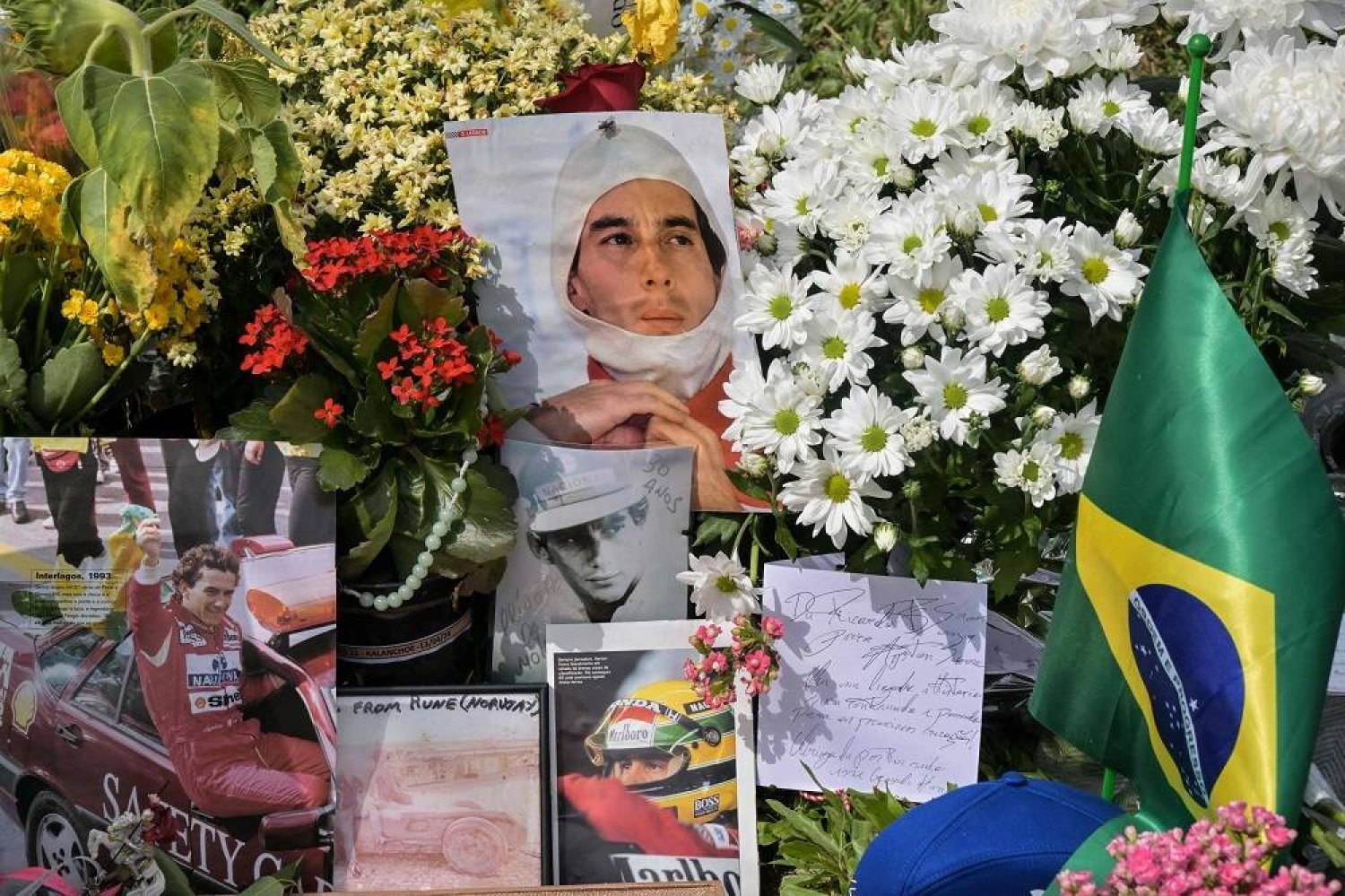 F1 Champion Senna Remembered on Imola Track 30 Years After His Death