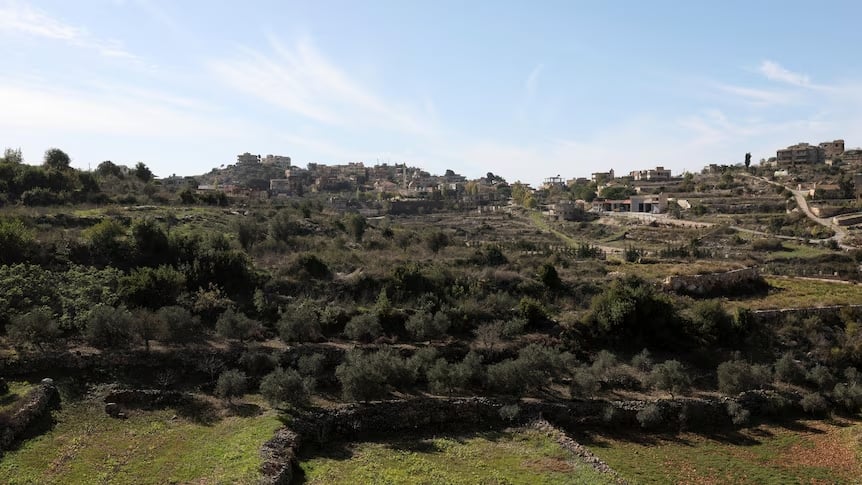 بالفيديو- استهداف عنصرين من حزب الله في ياطر