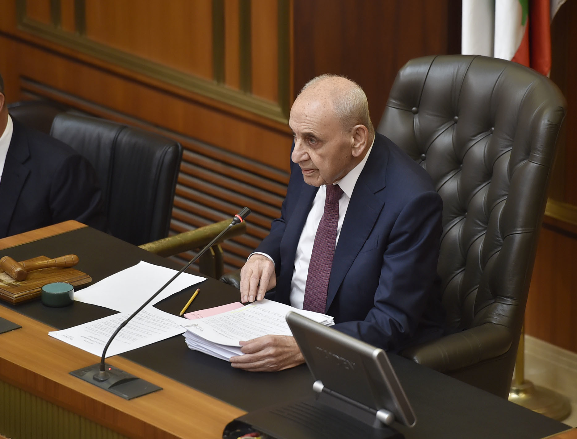 تعطيل الانتخاب يُقلق الخارج: "برّي هو المشكلة"