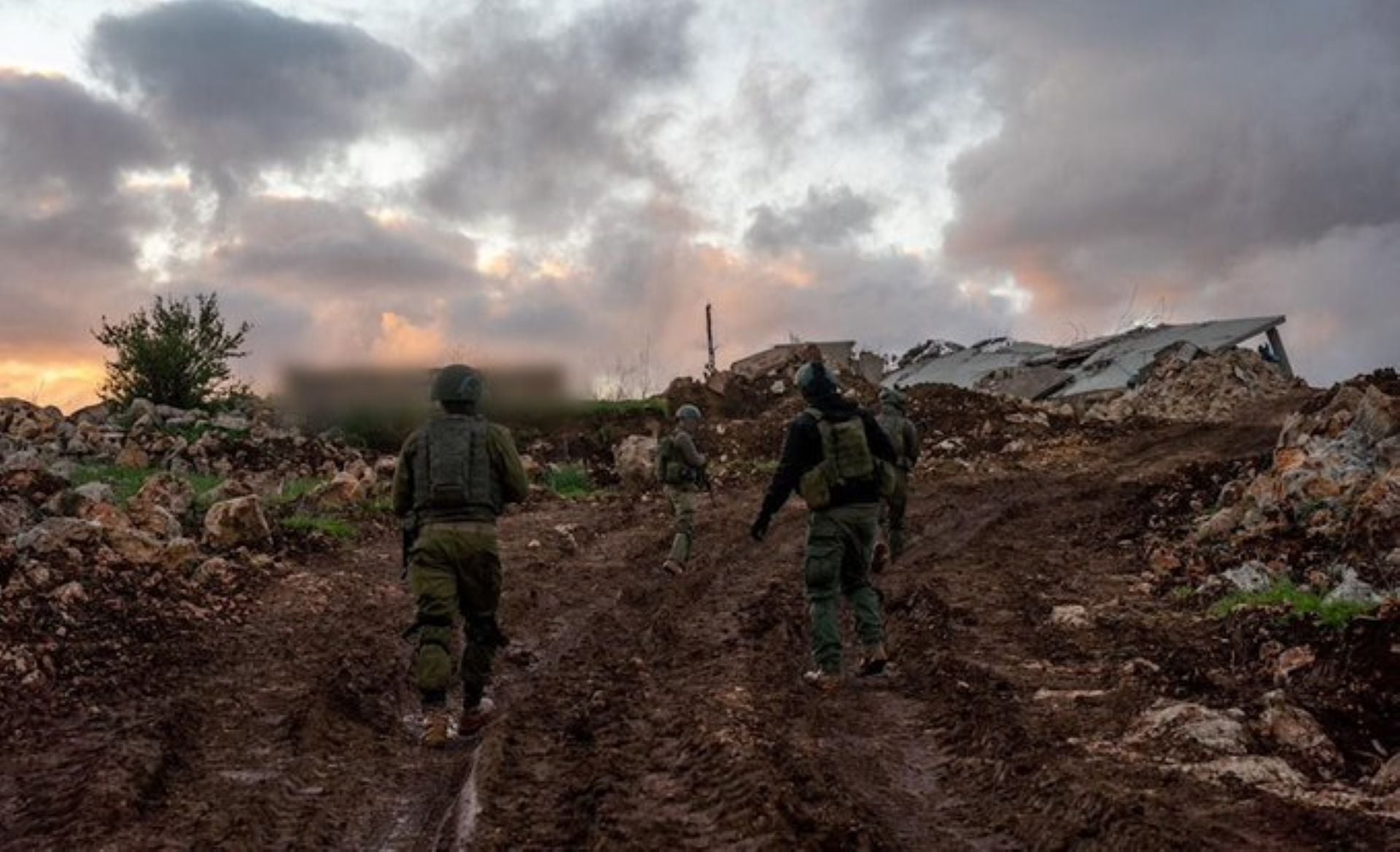 الغارات تتواصل على الجنوب.. واسرائيل تتحدث عن مهمة "تطهير" الخط الأصفر