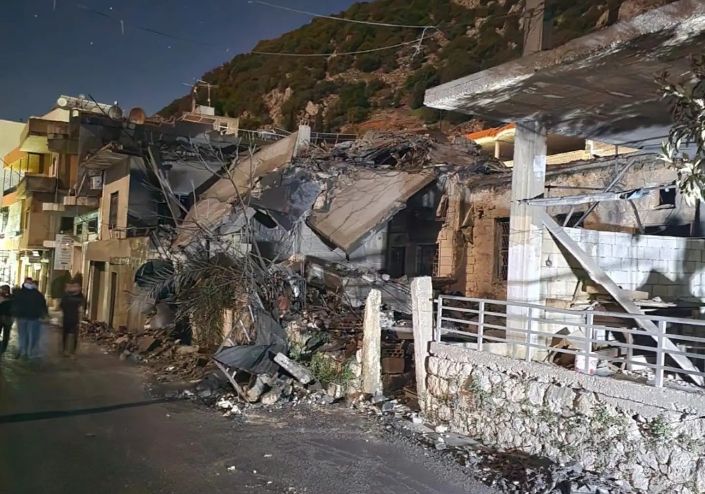 في ظل الحديث عن إتفاق أميركي ايراني محتمل...كيف تبدو الصورة الجنوبية؟