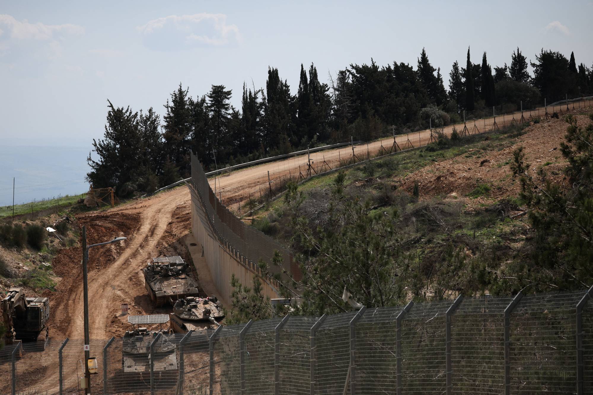 حدود التوغل البري واتفاق السلام.. أي مسار؟