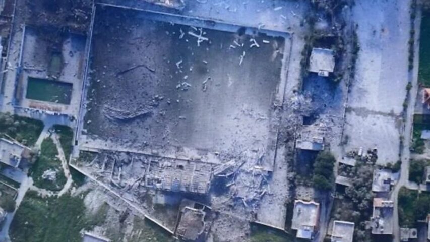 بالصور والفيديو- اسرائيل تعلن حصيلة "أكبر ضربة"...وتشمت من نصرالله من ملعب بنت جبيل