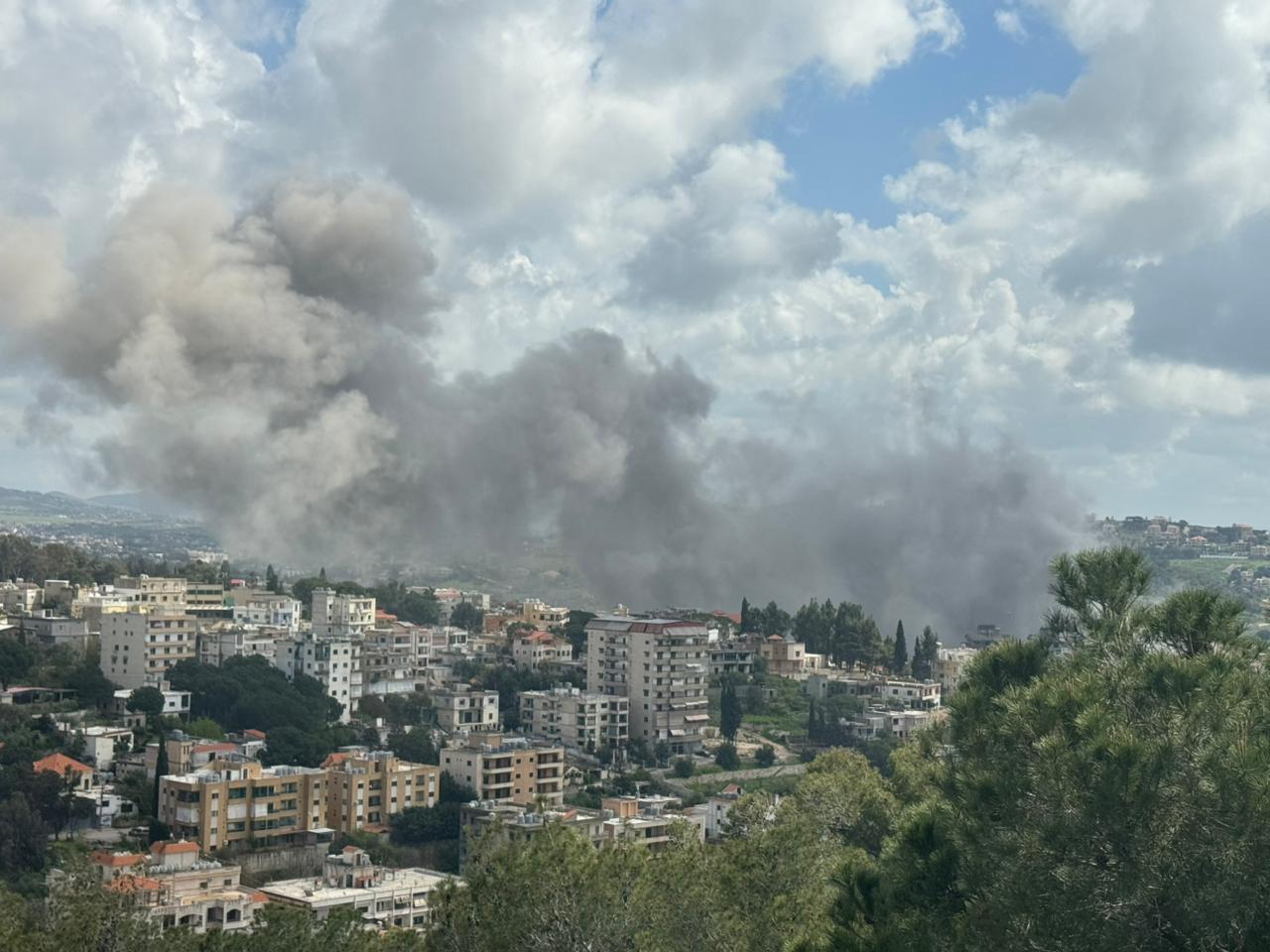 بالفيديو والصور- يوم دامٍ لأمن الدولة وحزام ناري على النبطية وتصعيد بقاعي