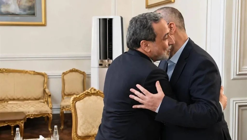 فضل الله وعراقجي: اتفاق على معالم المرحلة المقبلة سياسيا وعسكريا