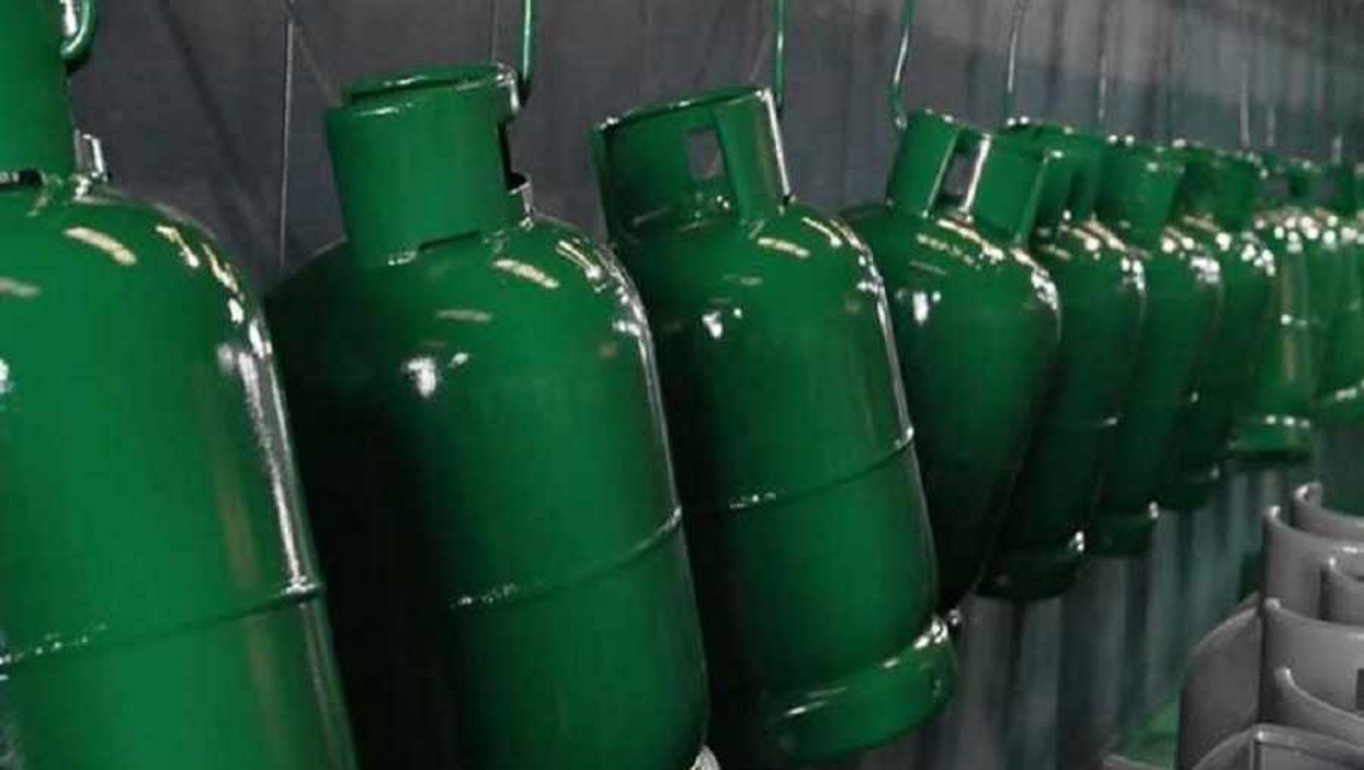 The Governor of Beirut issues a new decision on the sale of gas cylinders… Here are the conditions!