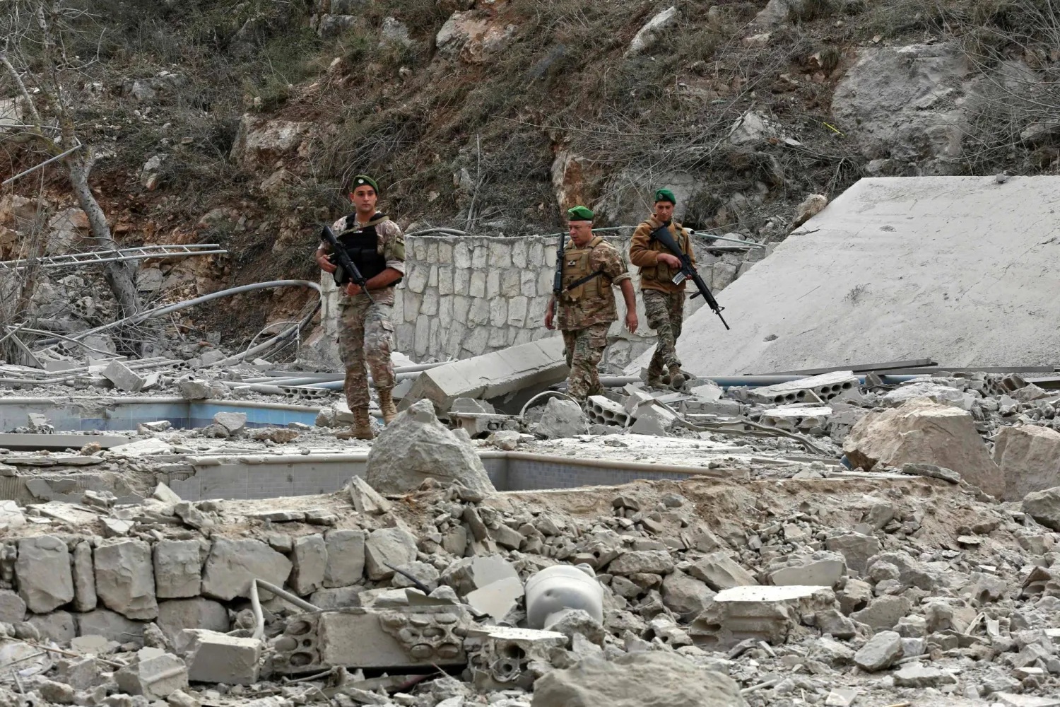 وساطات رباعية الدفع... والحسم عند المُحرّك الأميركي