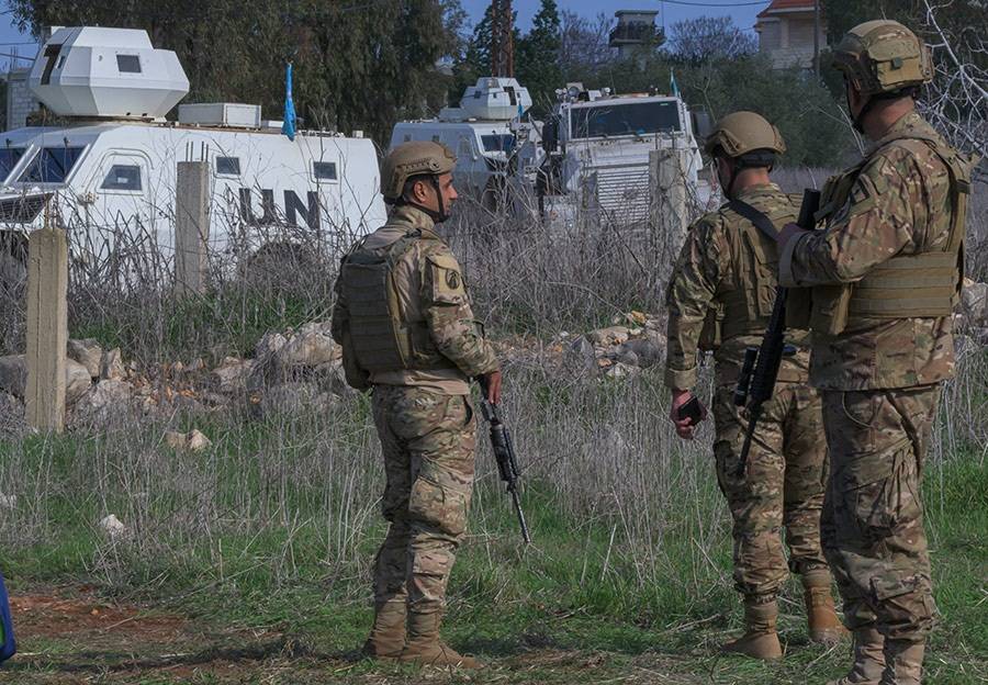 لبنان بين مسقط وباريس… حراك لمنع الحرب ودعم الجيش