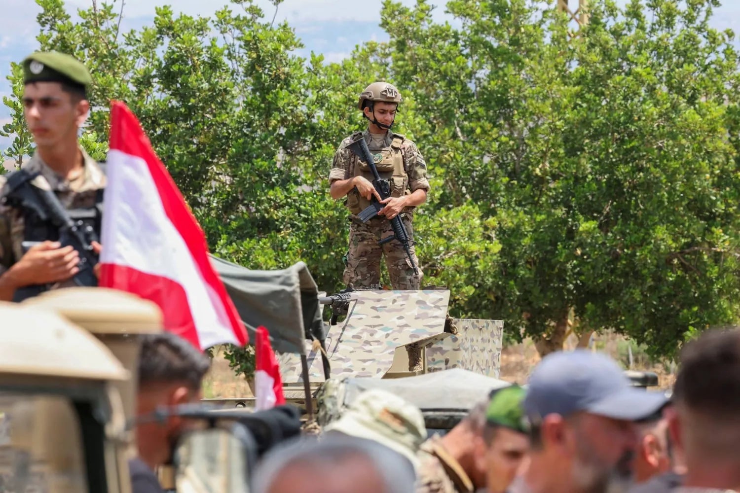 الجيش اللبناني يتقصى المخاطر بالمناطق التجريبية لتأمين عودة المدنيين...بحث قضائي في آلية لتفتيش الملكيات الخاصة
