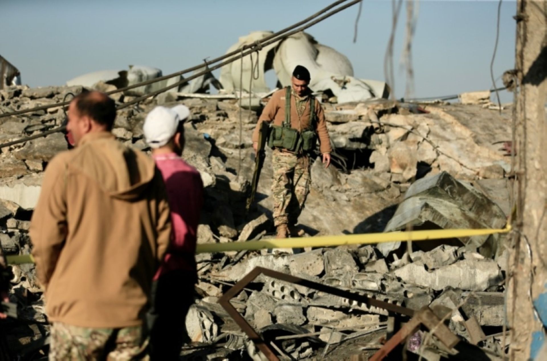 عراقجي إلى بيروت... محطة ما فوق دبلوماسية ورسائل متعددة البُعد