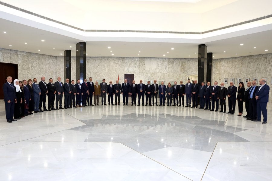 عون: المفاوضات لا تعني الاستسلام بل هي لحلّ المشاكل