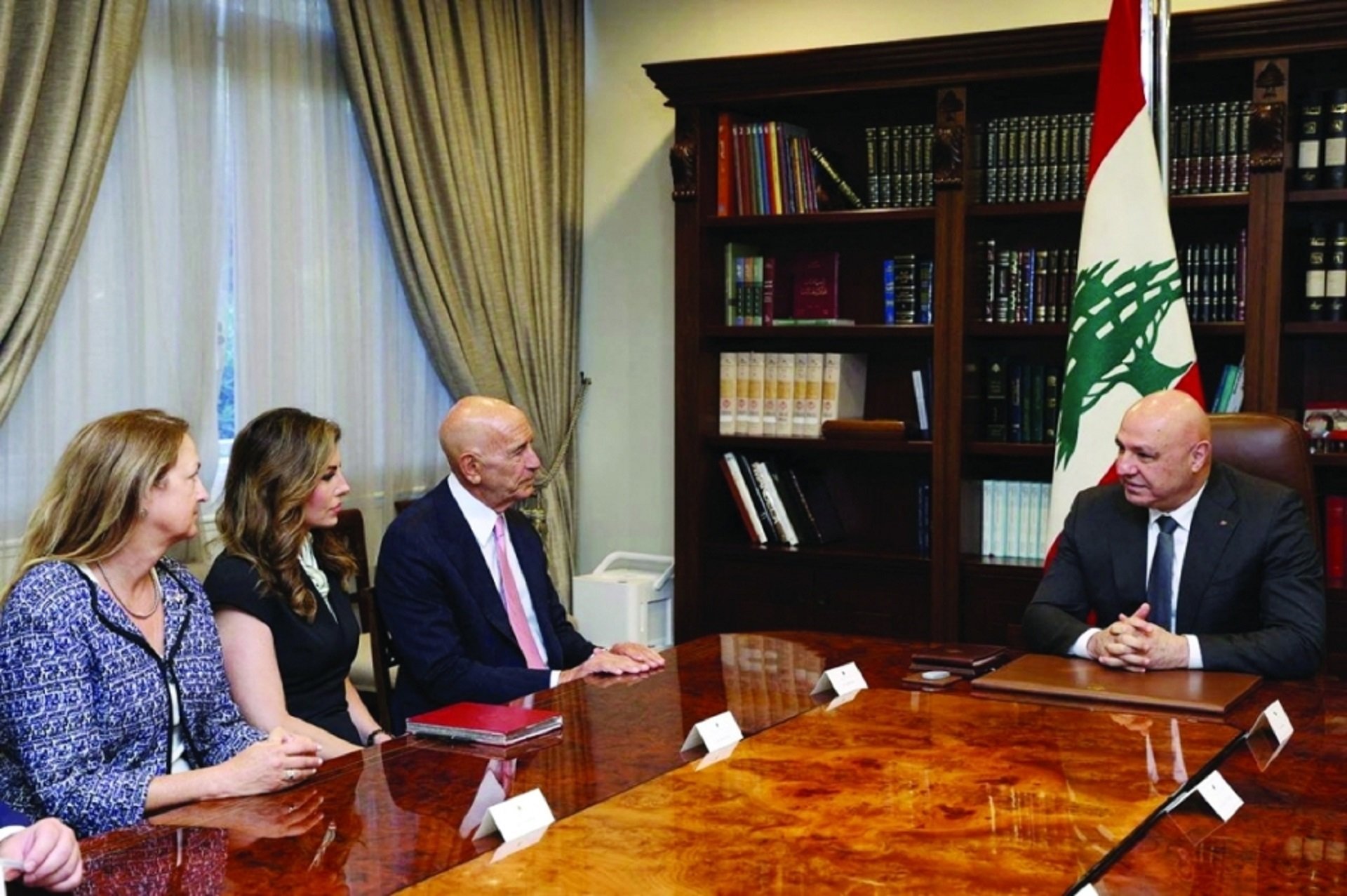 حديث عن تسوية غداً لانتخابات المغتربين...وهل تتجاهل واشنطن رسائل عون التفاوضية؟