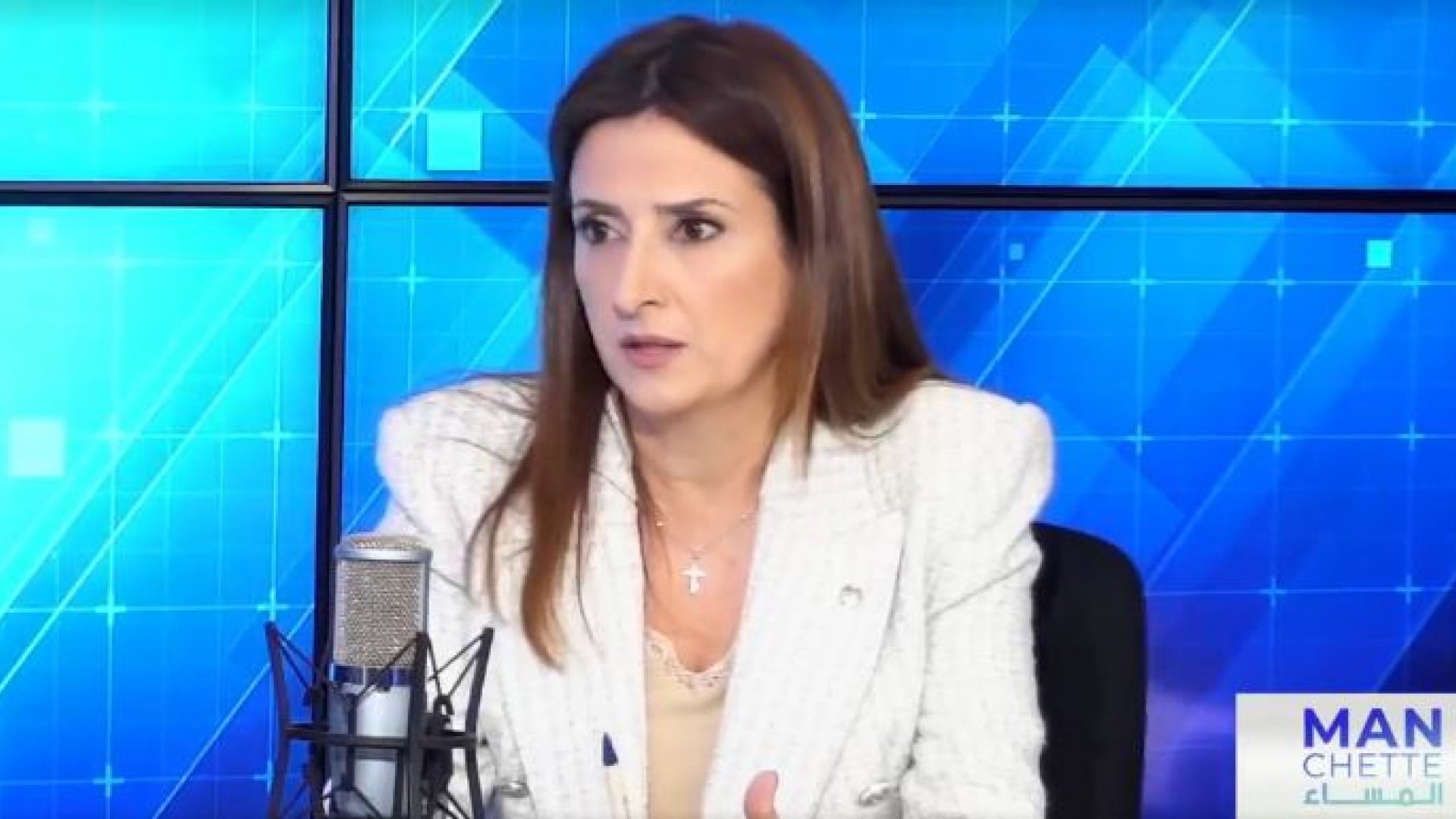 بو عبود : غارة تلال عين سعادة تستدعي إعلان الطوارئ واللبنانيون بين مطرقة حزب الله وسندان إسرائيل يدفعون الثمن