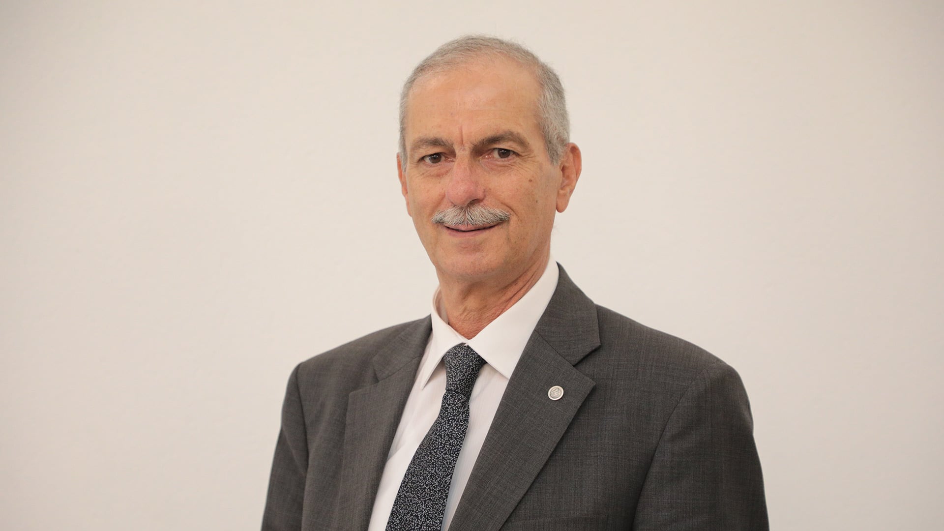 سمير خلف: التفاوض ضرورة لانهاء الحرب واستعادة السيادة اللبنانية... وفقط حزب الله يعارضه