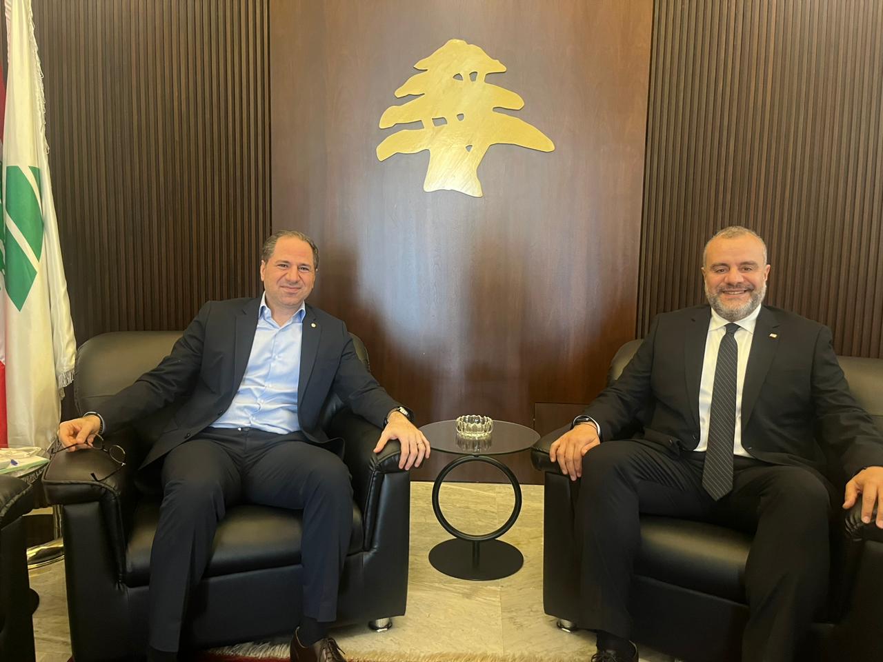 رئيس الكتائب استقبل عبد المسيح