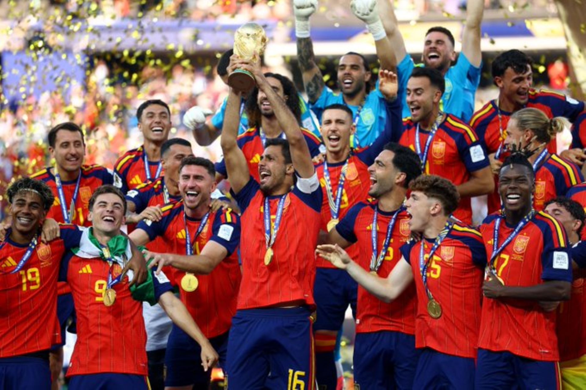 إسبانيا تحصد لقب كأس العالم 2026 بعد فوز مُثير على الأرجنتين