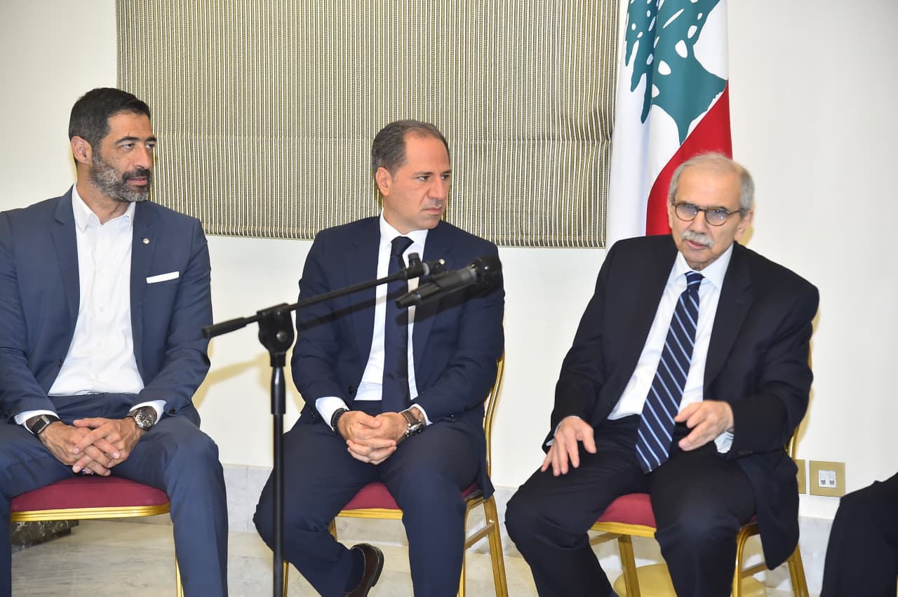 الجميّل من السراي: المطلوب تنفيذ الاتفاق وأن يتحمل الجيش مسؤولياته ومن لديه البديل فليقدمه ولا ينظّر علينا