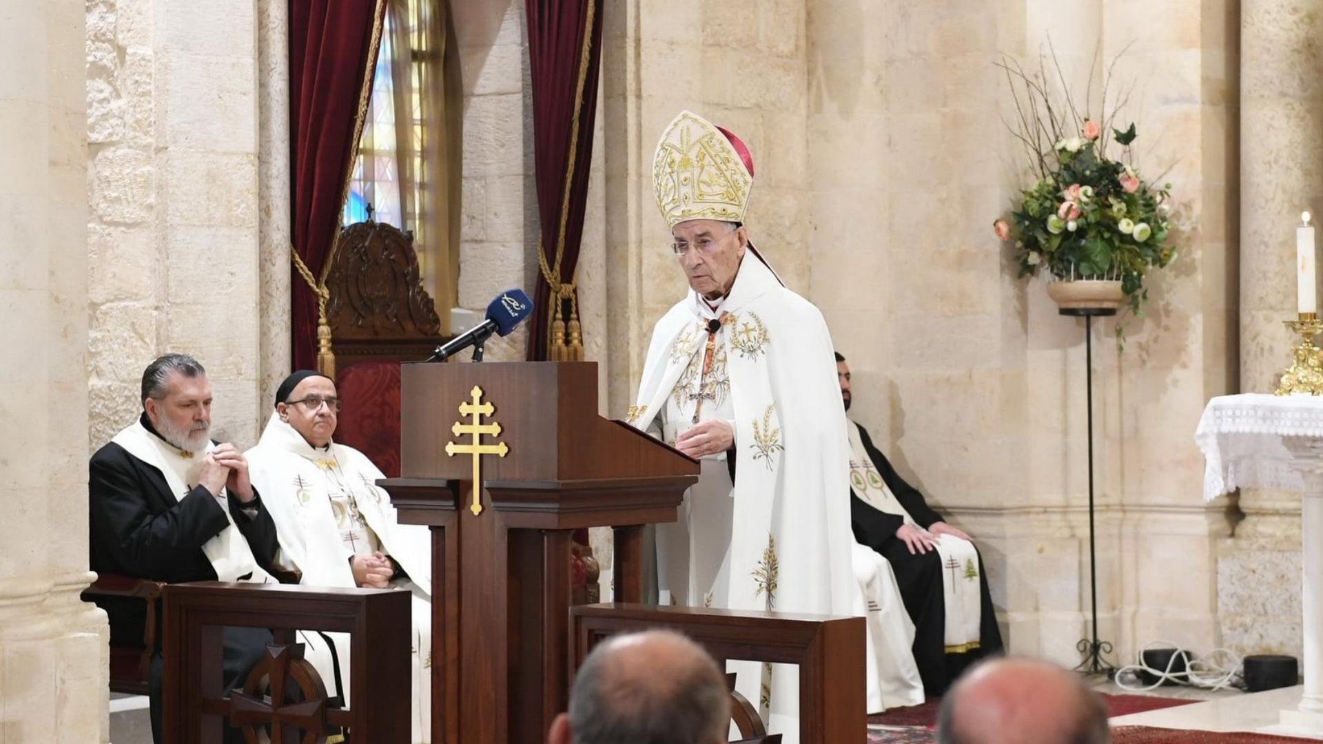 الراعي: نصلي كي يحوّل الله هدنة العشرة أيام إلى إيقاف للحرب وإلى إحلال سلام عادل وشامل يتم بالحوار وبالمفاوضات الدبلوماسية تحت لواء الدولة